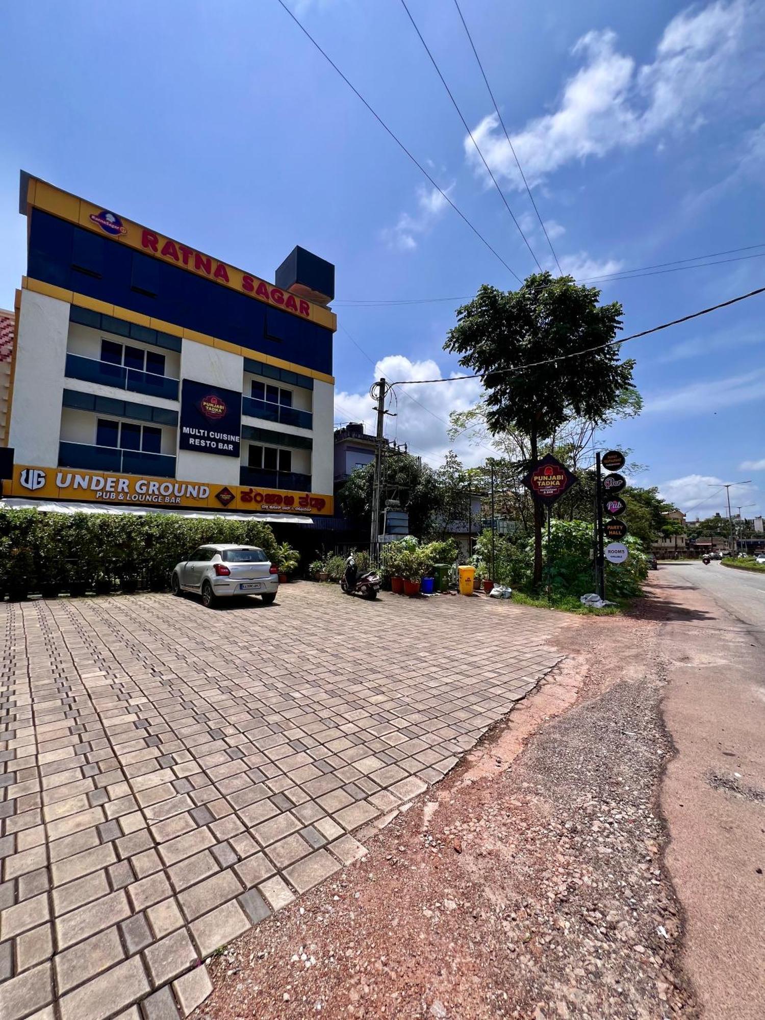 Ratna Sagar Hotel Manipal Exterior photo